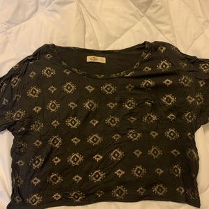 Hollister Charcoal grey with gold pattern crop top with pocket size small